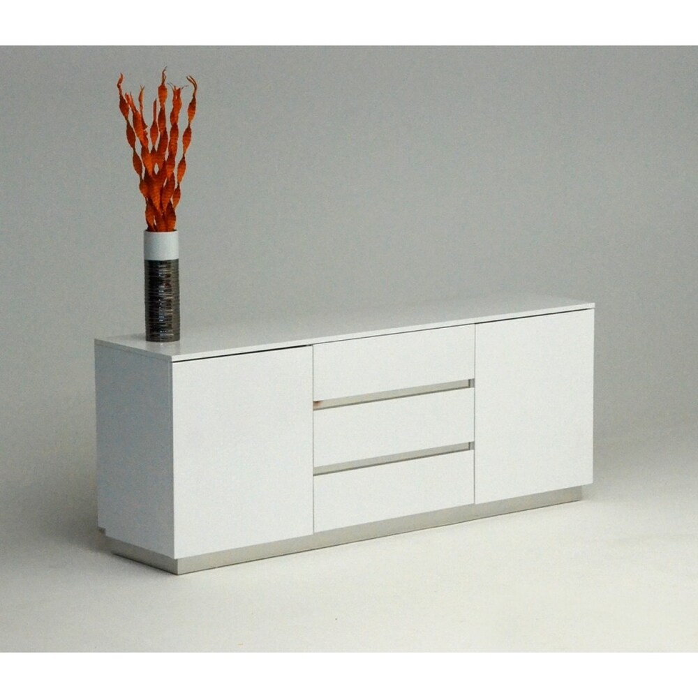 white lacquer buffet table