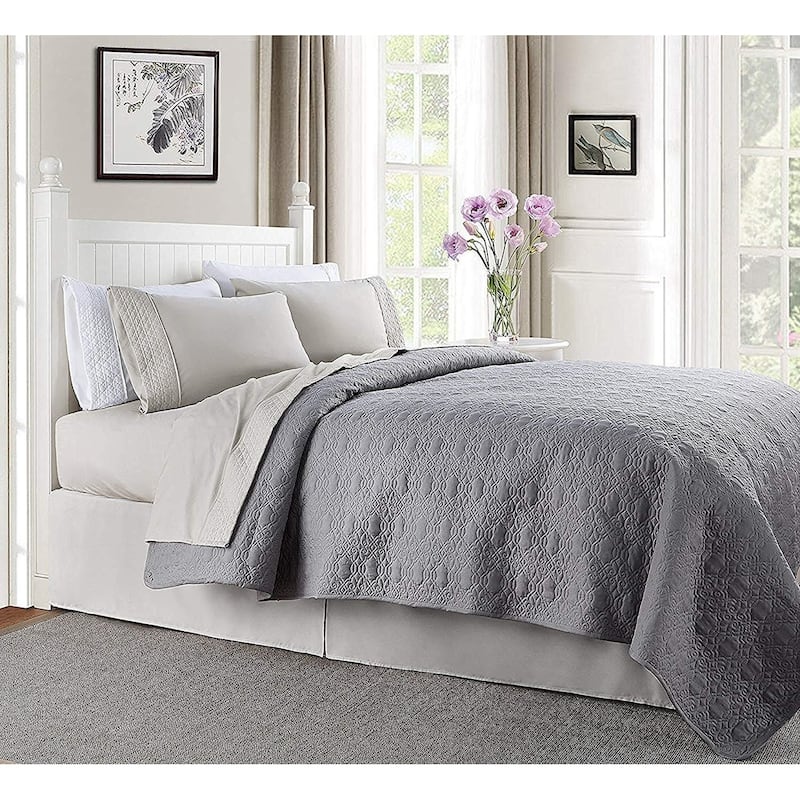Elegant Comfort Luxurious Soft & Coziest 4-Piece Quilted Bed Sheet Set on Flat Sheet and Pillowcases