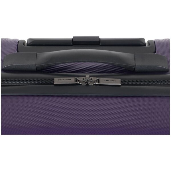 Kenneth Cole Reaction Zip Around Travel Wallet
