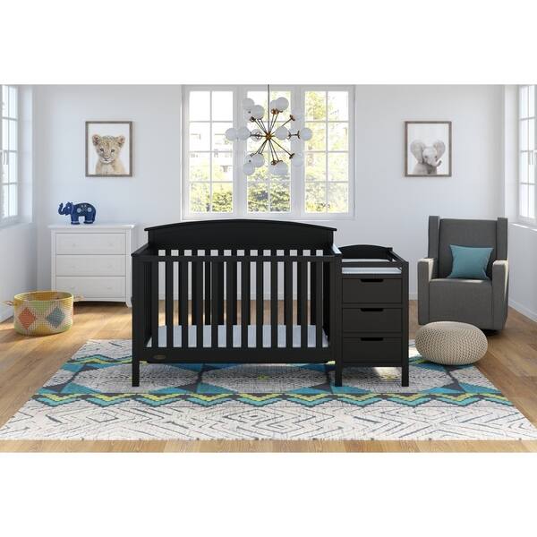 Shop Graco Benton 4 In 1 Convertible Crib And Changer Attached