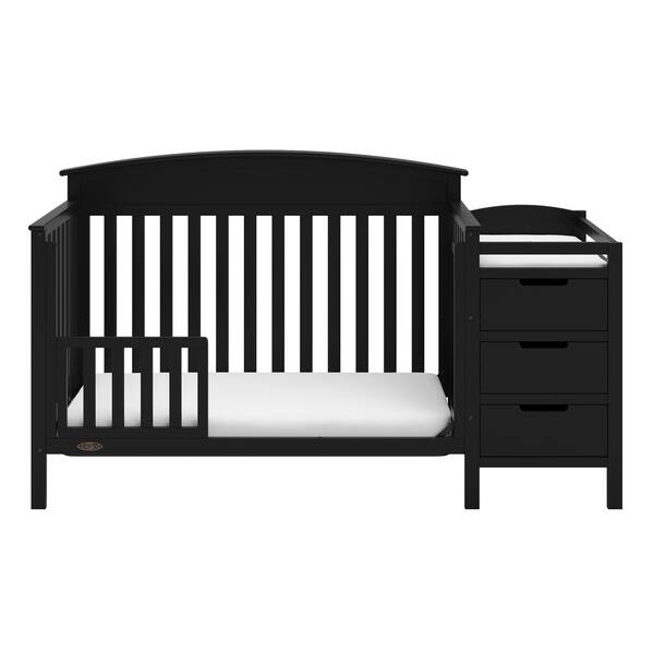 Shop Graco Benton 4 In 1 Convertible Crib And Changer Attached