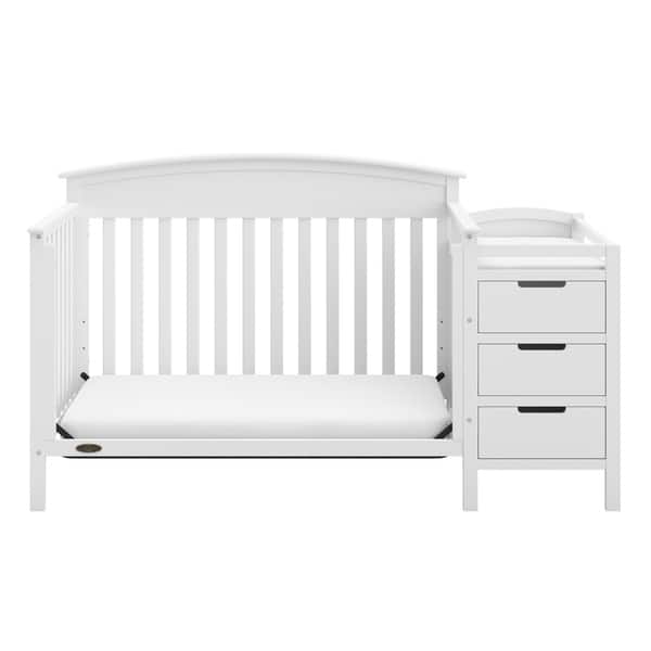 Shop Graco Benton 4 In 1 Convertible Crib And Changer Attached