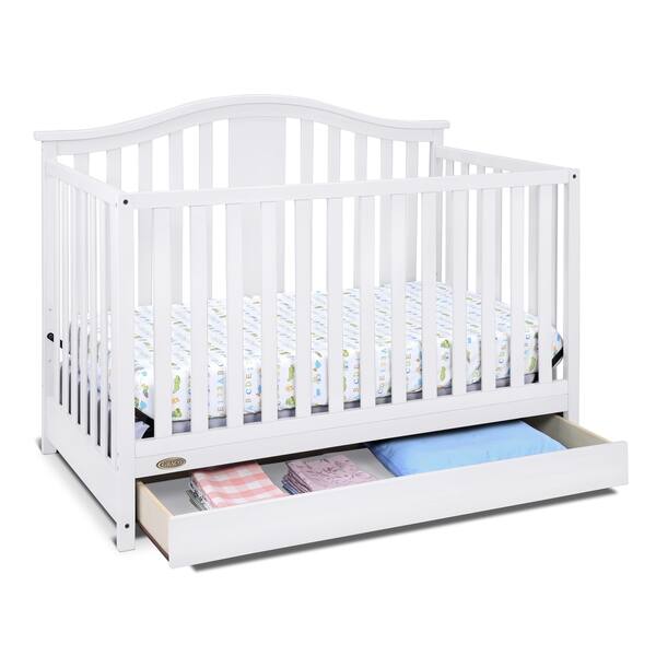 Shop Graco Solano 4 In 1 Convertible Crib With Drawer Converts