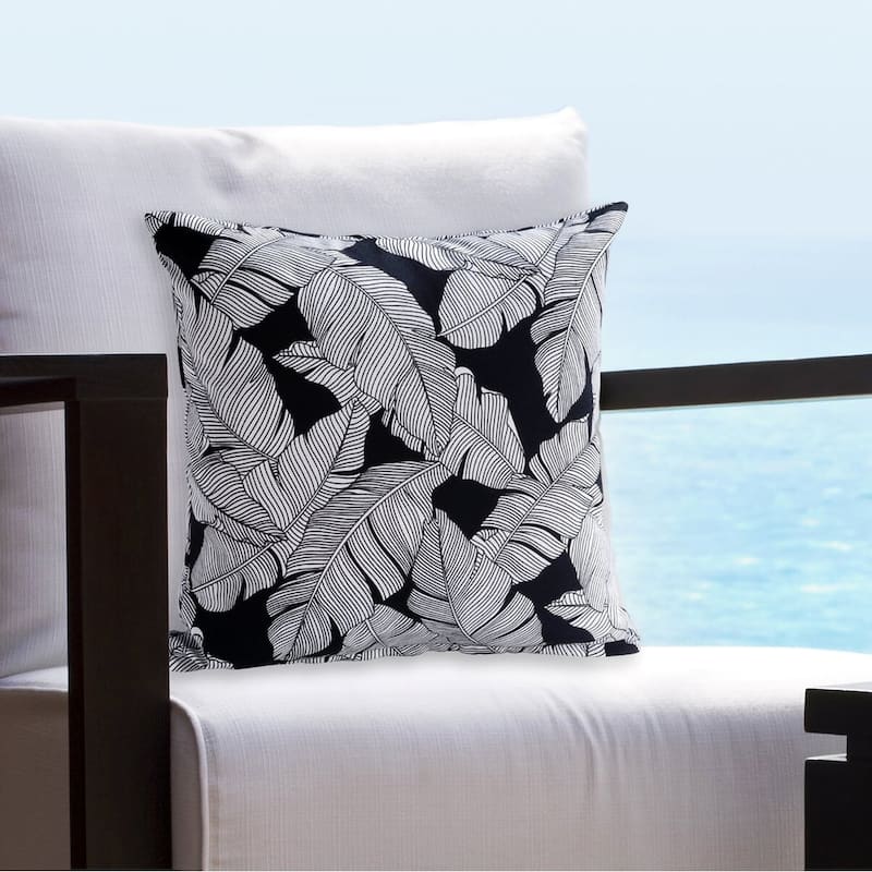 Siscovers New Leaf Indoor - Outdoor Throw Pillow