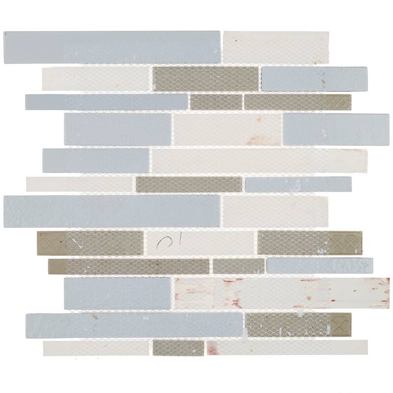 Daltile Crystal Shores Random Interlocking Mosaic (10 PCS Per Carton) (9.70 SQFT Per Carton) - 14.25 x 11.75