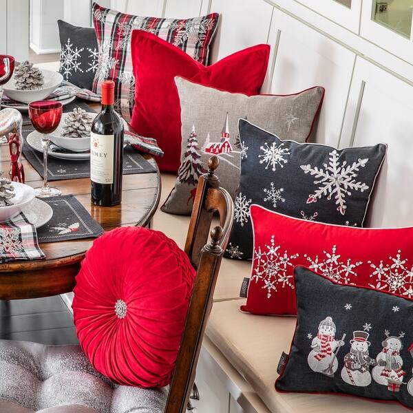 Shop Pillow Perfect Jeweled Christmas 16 Inch Throw Pillow Red