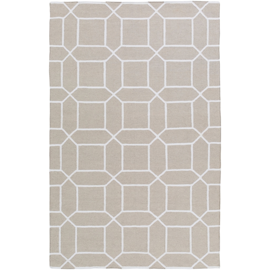 Hand-Woven Rodolfo Geometric Pattern Indoor/ Outdoor Accent Rug - 2' x 3'