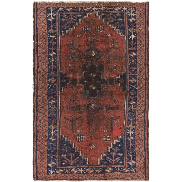 Hand Knotted Shiraz Semi Antique Wool Area Rug - 4' 4 x 6' 10