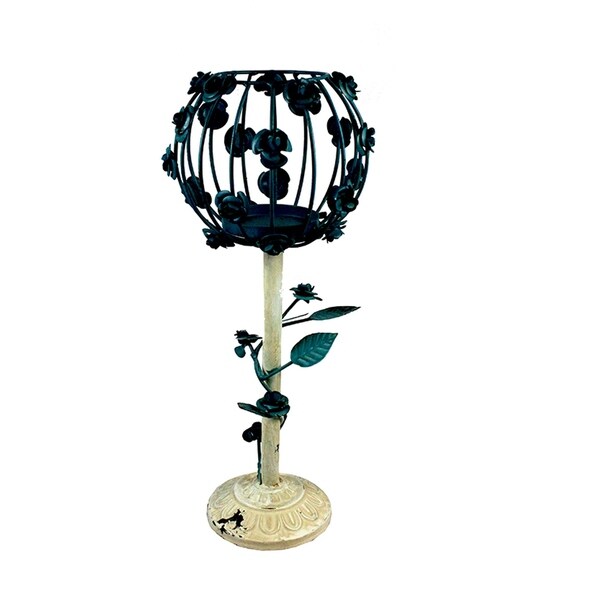 Essential Decor & Beyond Metal Candlestick EN111248 - 15.3 x 6.5 x 6.5