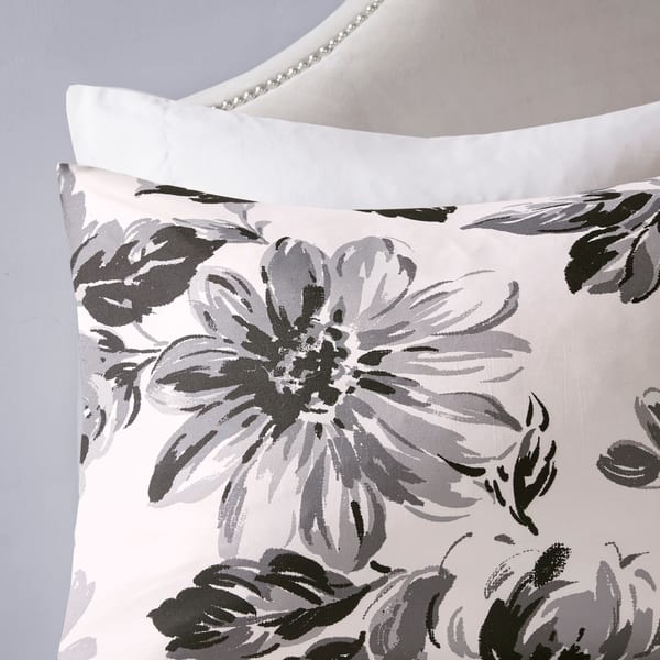 Shop Intelligent Design Renee Black White Floral Print Comforter