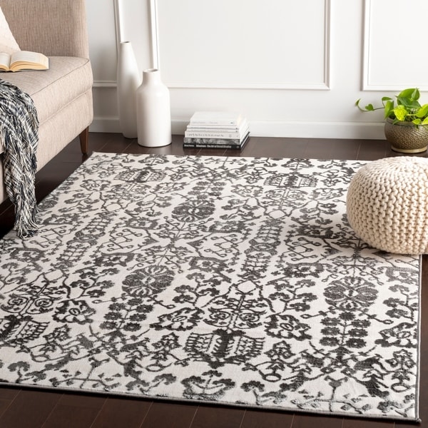 Umberto Grey Updated Traditional Accent Rug - 2' x 3'