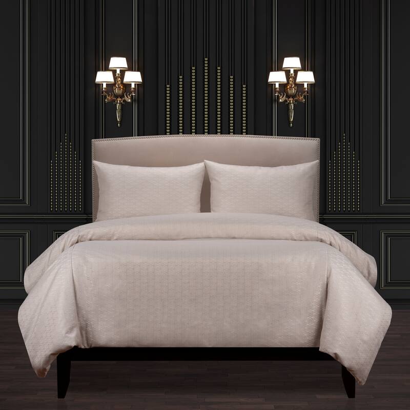 F Scott Fitzgerald Star Attraction Opal Luxury Duvet Cover and Insert Set