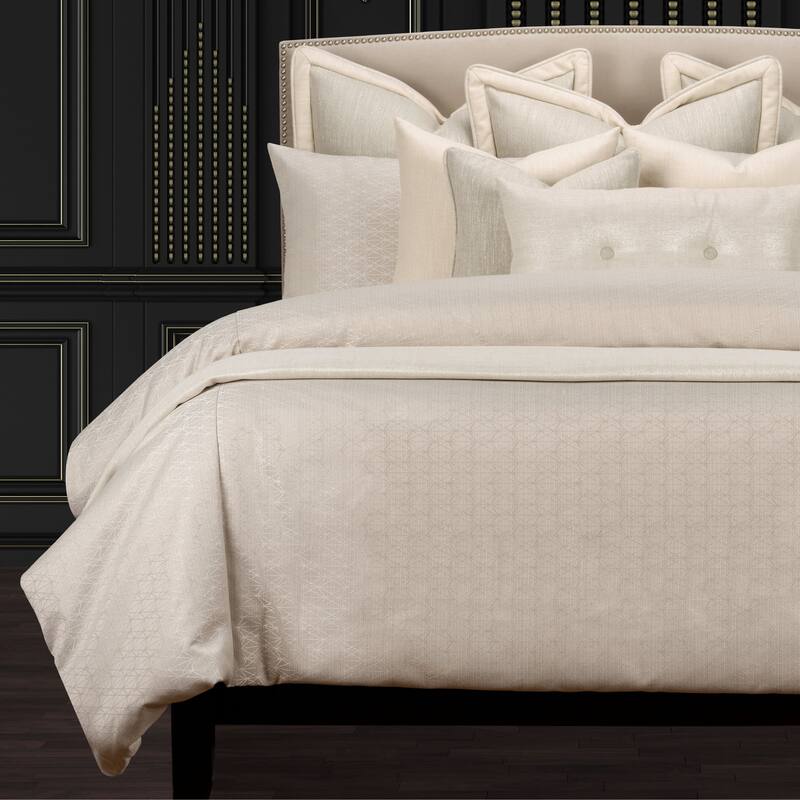 F Scott Fitzgerald Star Attraction Opal Luxury Duvet Cover and Insert Set