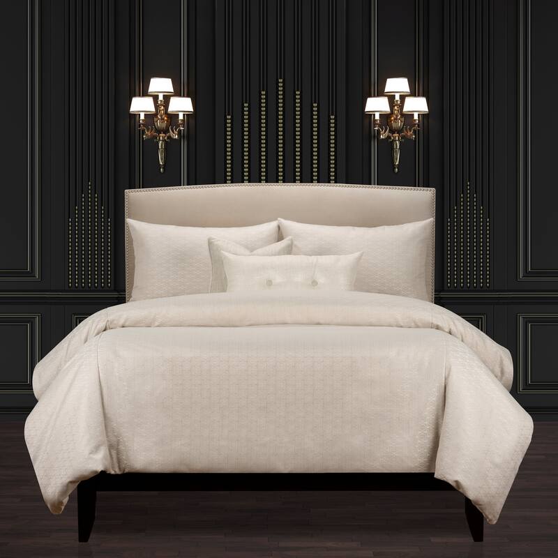 F Scott Fitzgerald Star Attraction Opal Luxury Duvet Cover and Insert Set