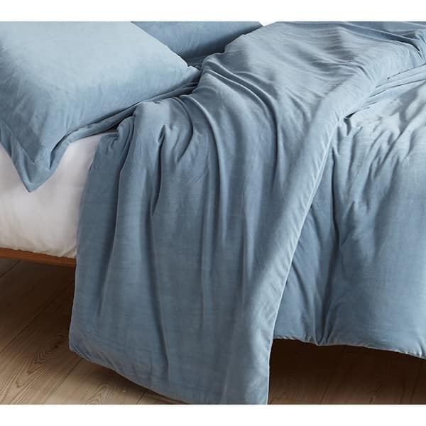 https://ak1.ostkcdn.com/images/products/24108217/Coma-Inducer-Twin-XL-Duvet-Cover-Baby-Bird-Smoke-Blue-66dd4499-f74d-408d-a9ae-c8687613c49d_600.jpg?impolicy=medium