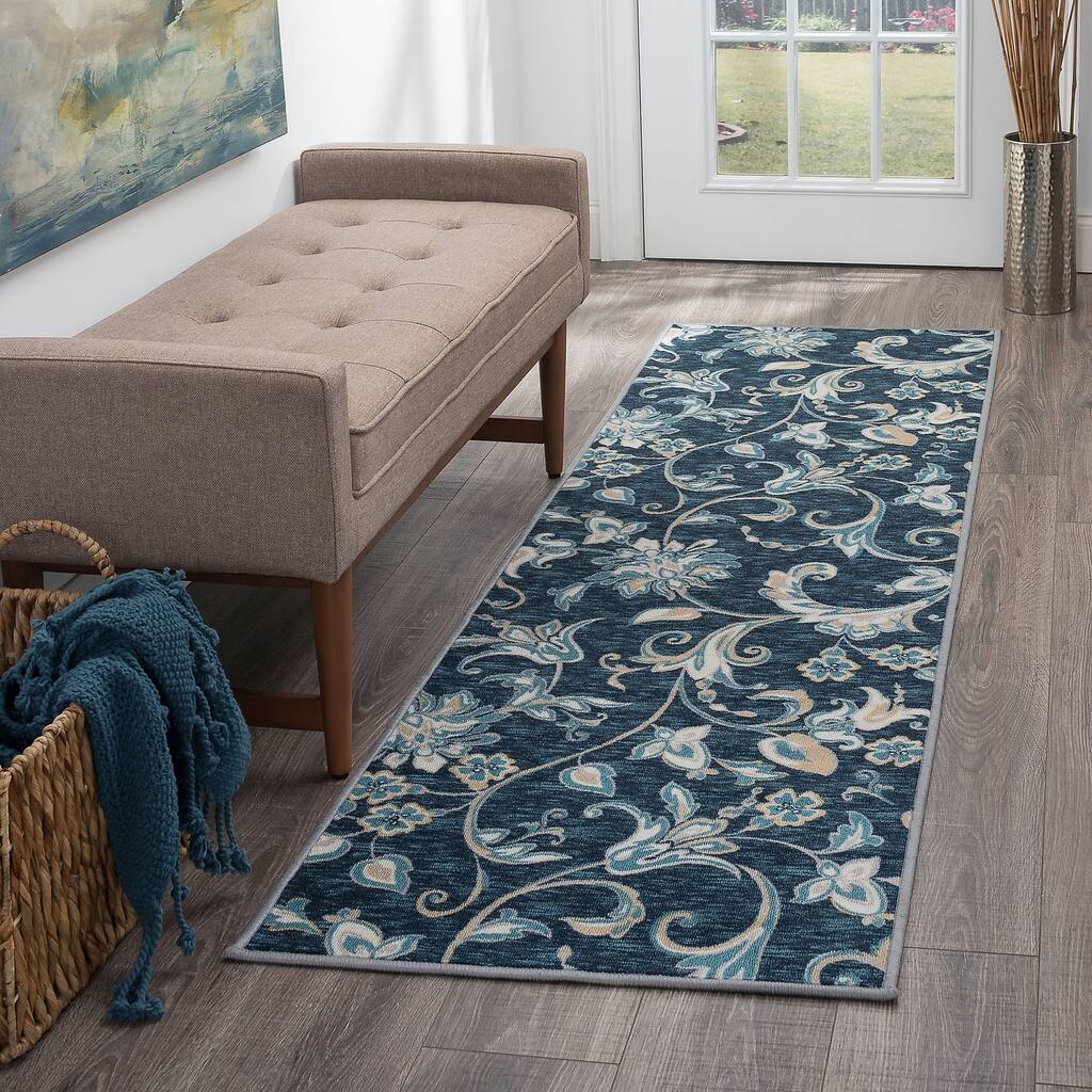 Majolica Shabby Chic Floral Indoor Area Rug