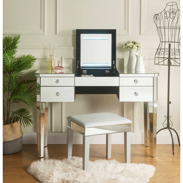 mirrored makeup vanity table