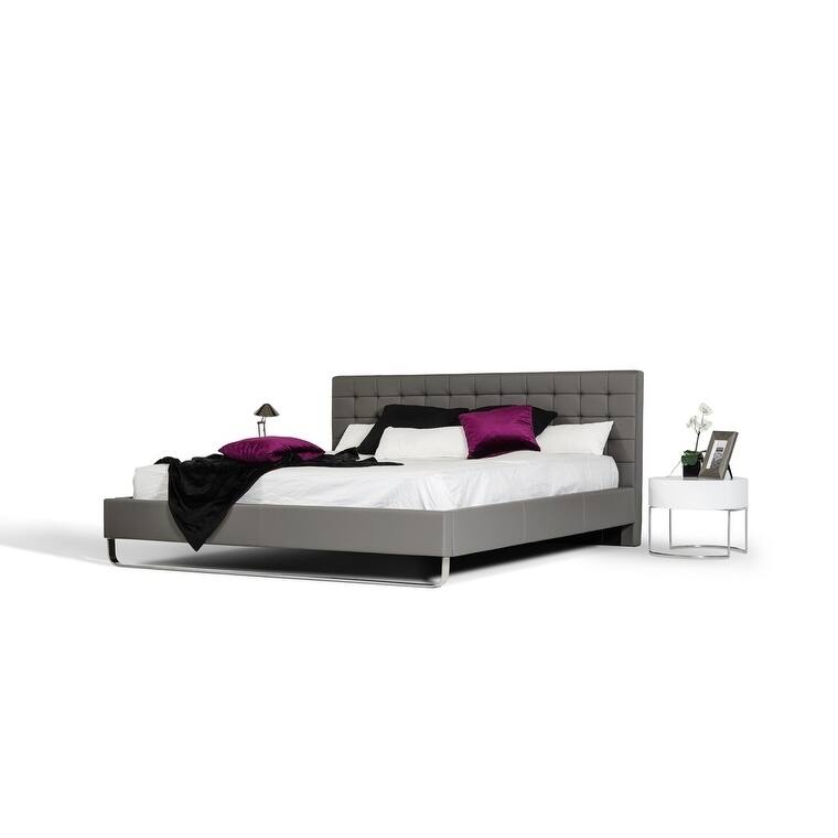 Modrest Gemma Modern Grey Leatherette Bed