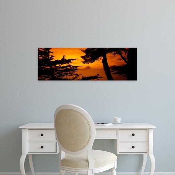 Easy Art Prints Panoramic Images's 'Rock in a lake at dusk, Morro Rock, Morro Bay, California, USA' Premium Canvas Art