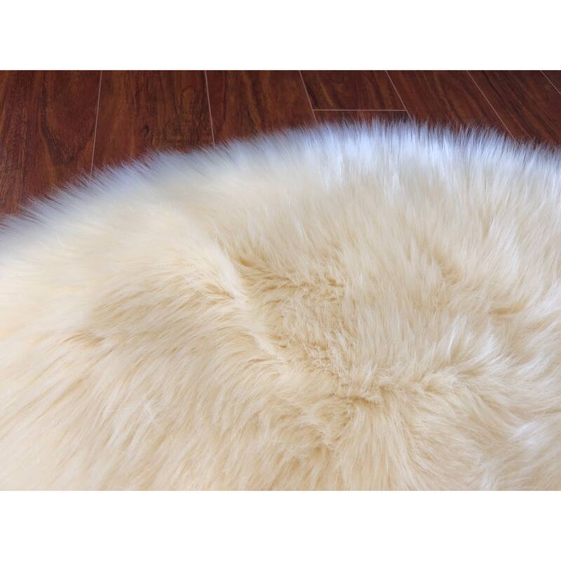 Spectrum Faux Sheepskin Oval Shape Shag Area Rug