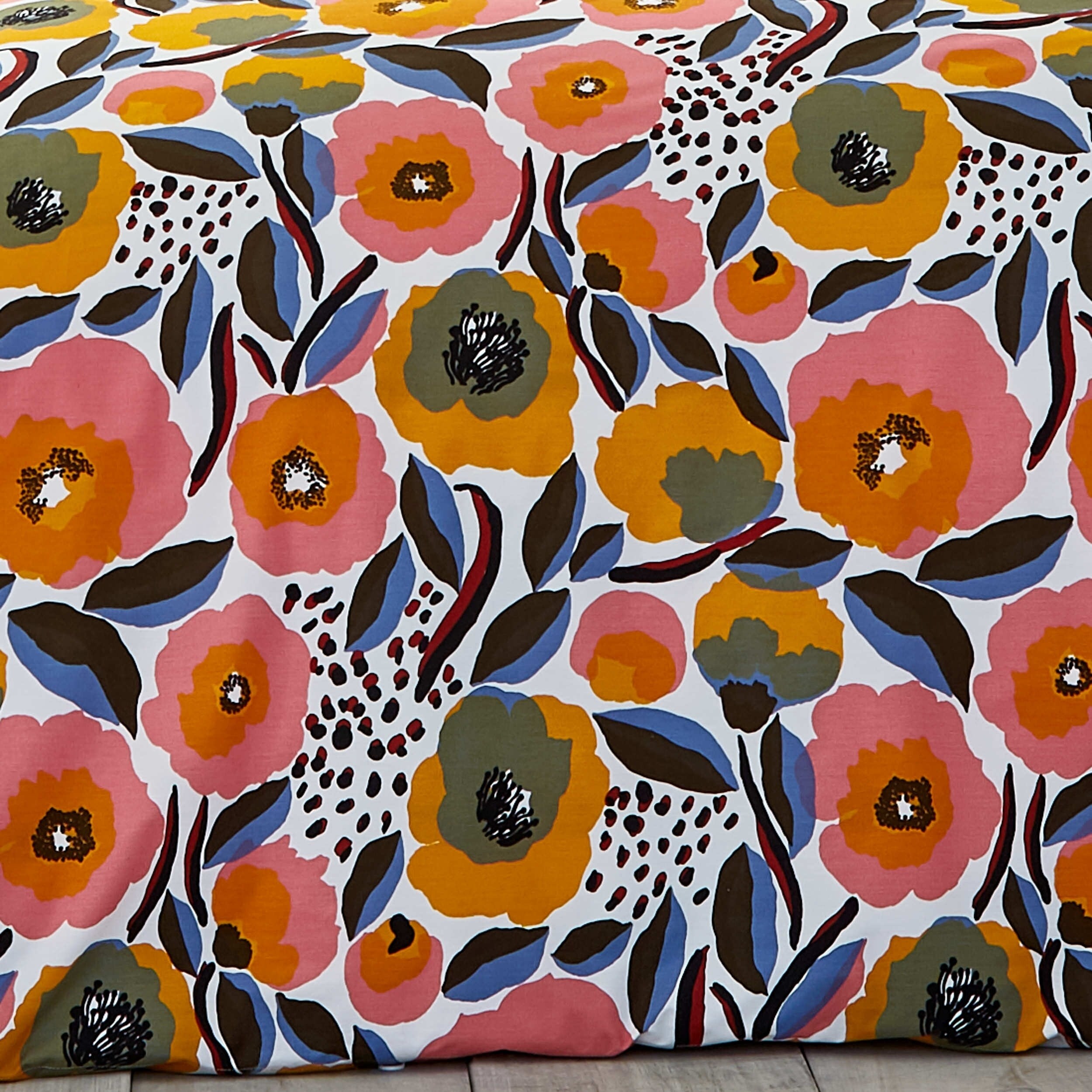 Marimekko Rosarium Duvet Cover Set (As Is Item) - Overstock - 34285906