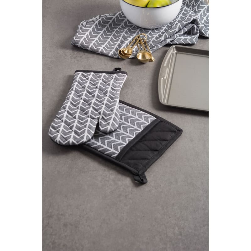 DII Black And White Kitchen Potholder Set (Set of 2)