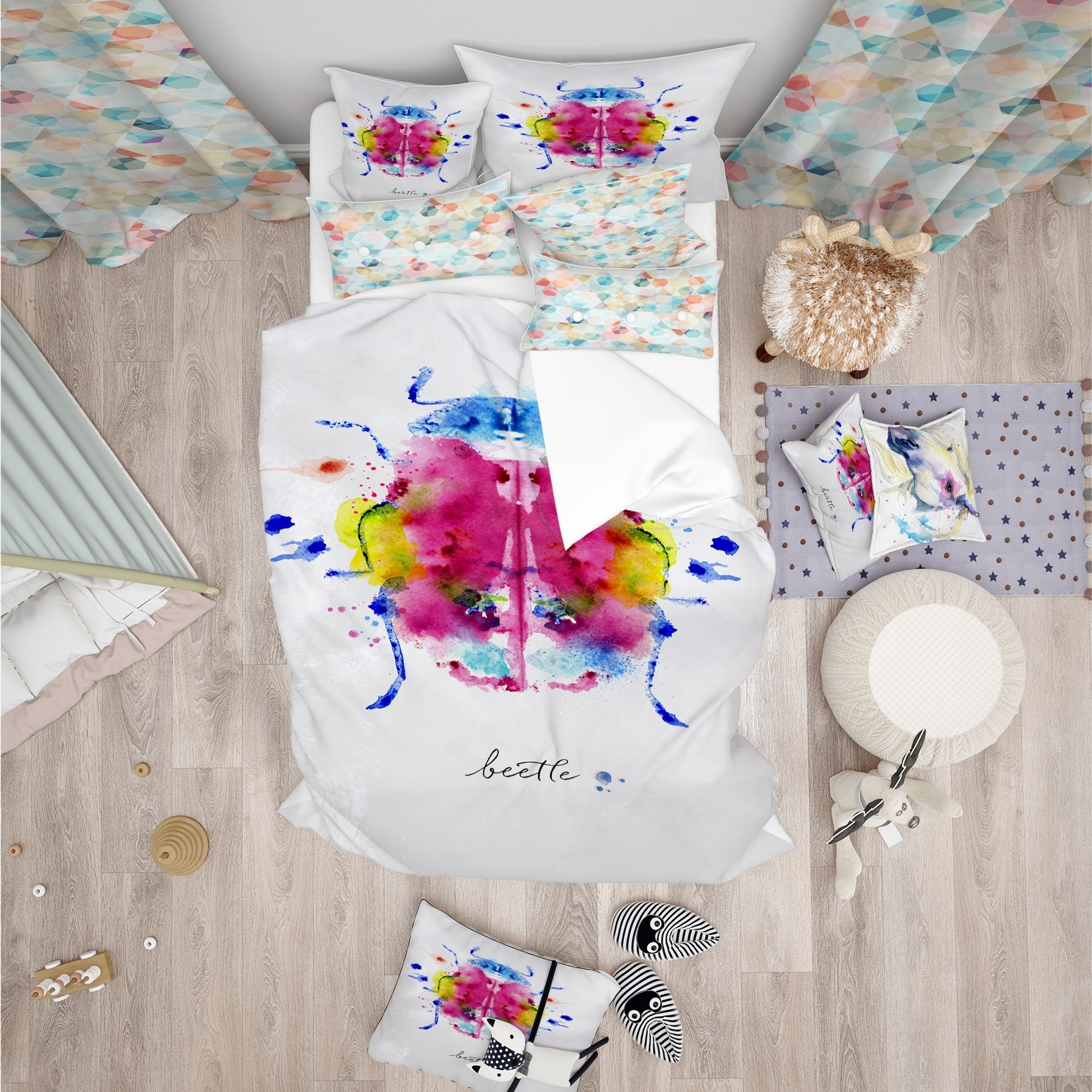 Designart 'Monotype color beetle' Animals Bedding Set --image