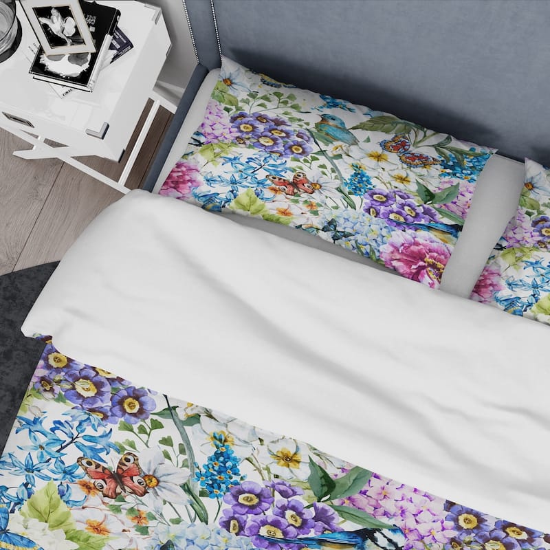 Designart 'Blue Bird And Blue and Purple Blossoming Flowers' Floral Bedding Set - Duvet Cover & Shams