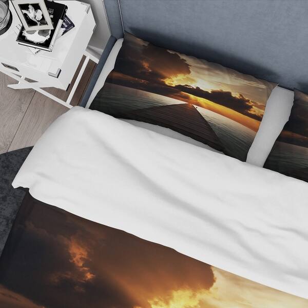 Designart Indefinite Wooden Pier To Gloomy Sea Bridge Bedding Set Duvet Cover Shams Multi Color Overstock 24239368