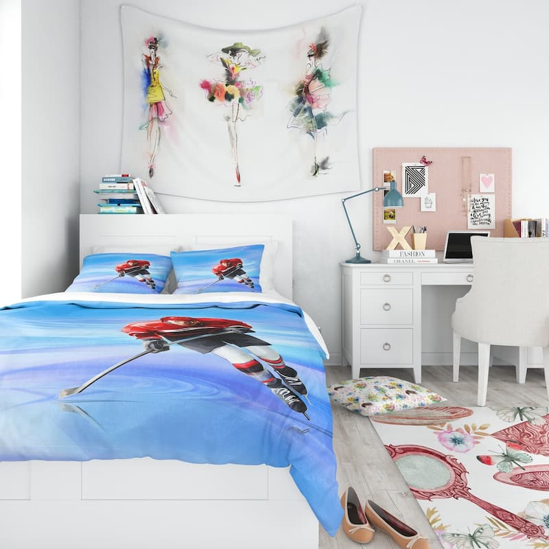 Designart 'Male Hokey Player' Abstract Portrait Bedding Set - Duvet Cover & Shams