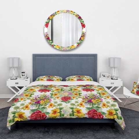 Designart 'Blooming Red Roses And Hibiscus' Floral Bedding Set - Duvet Cover & Shams