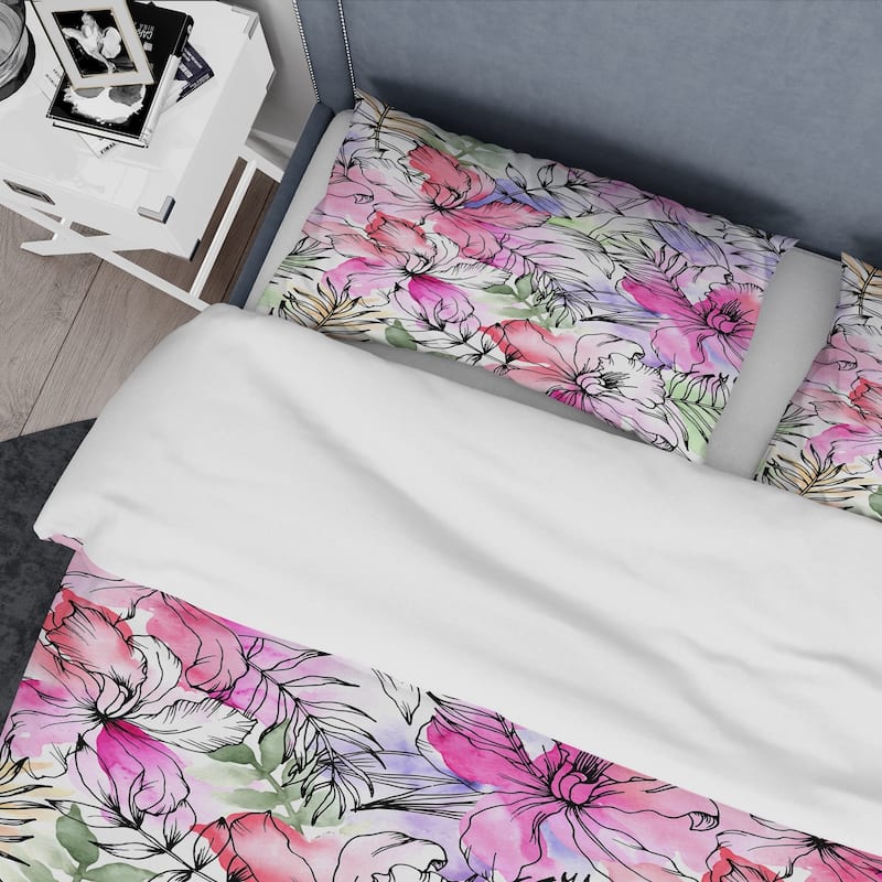 Designart 'Illustration of Tropical Flowers' Floral Bedding Set - Duvet ...