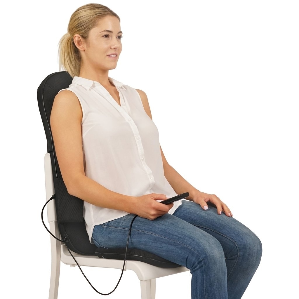 Aurora Cordless Neck and Back Shoulder Massager with Heat - Bed Bath &  Beyond - 24260207