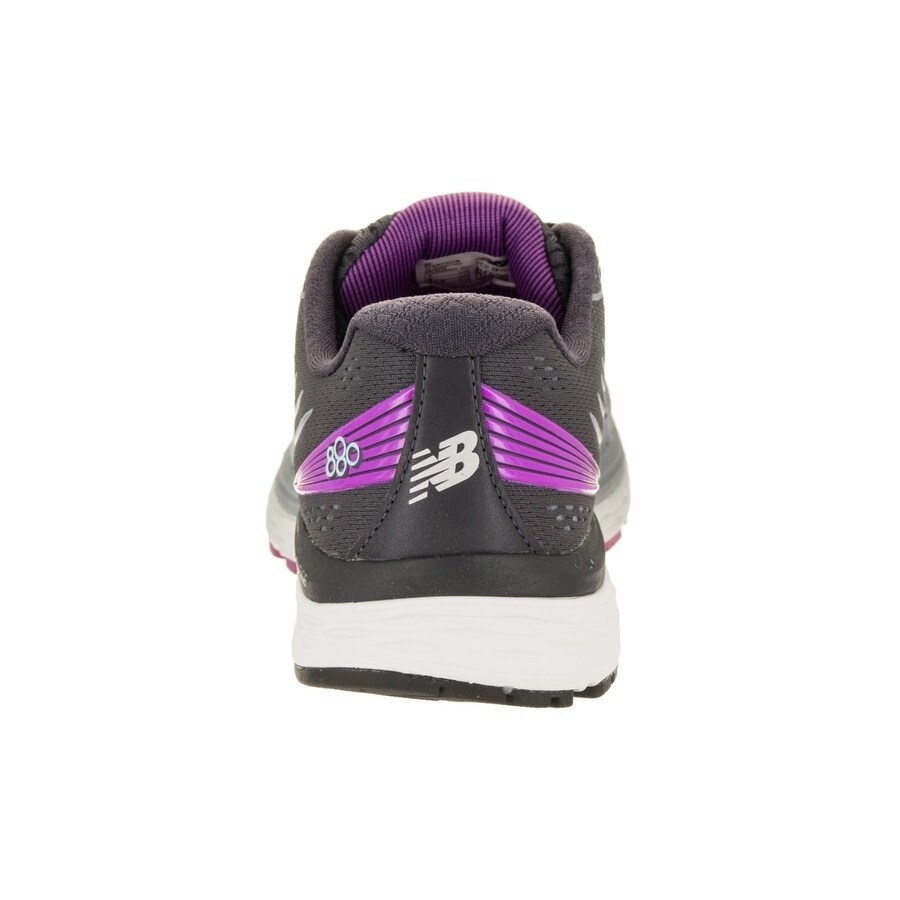 new balance women's 880v8 running shoe