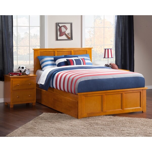 Madison Queen Platform Bed with Matching Foot Board with 2 Urban Bed Drawers in Caramel