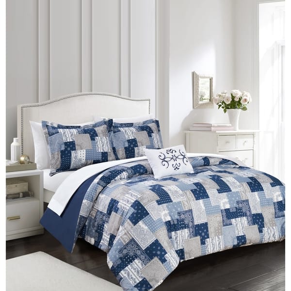 https://ak1.ostkcdn.com/images/products/24301098/Chic-Home-Tethys-8-Piece-Reversible-Bed-in-a-Bag-Duvet-Cover-Set-4a164868-9140-4417-a100-0c1504a7da00_600.jpg?impolicy=medium