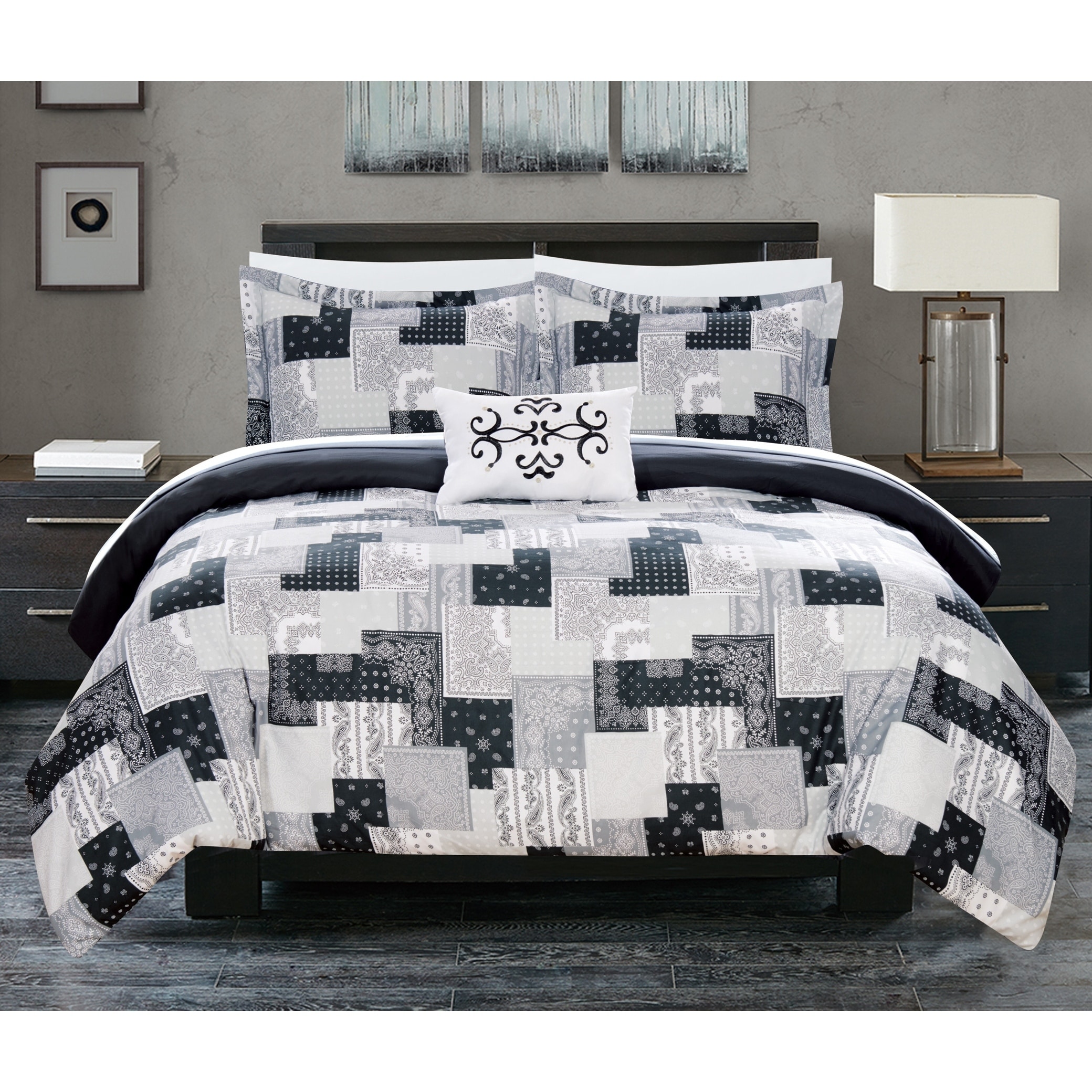 Shop Chic Home Tethys 8 Piece Reversible Bed In A Bag Duvet Cover