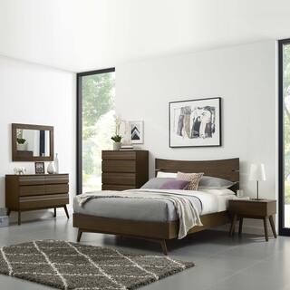 Modern Contemporary Bedroom Sets Online At Our Everly 5 Piece Queen Bedroom Set