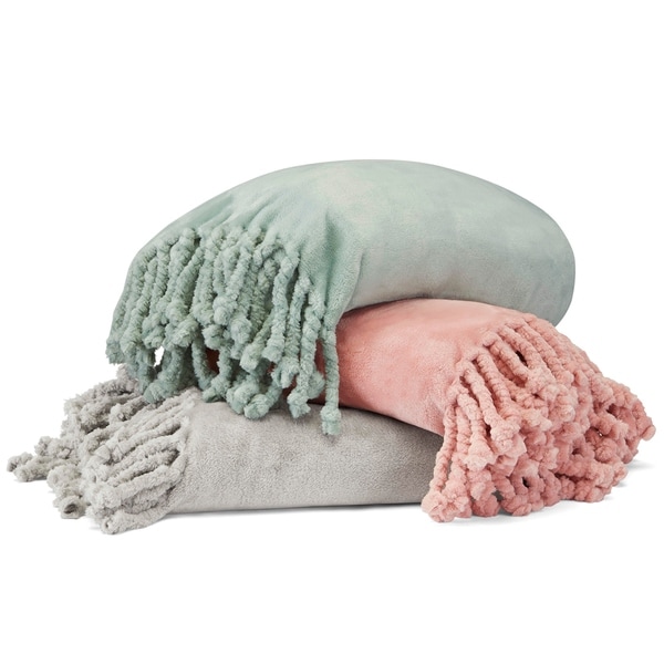 Stone Cottage Hazel Ultra Soft Plush Fringe Throw