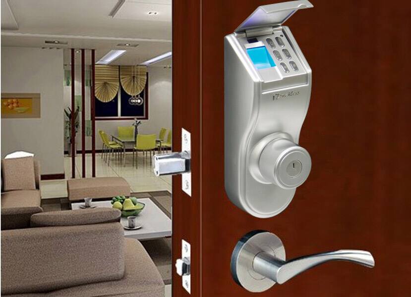 Fingerprint Silver Finished Right handled Deadbolt Lock