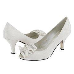 Reneé Allegro White Iridescent Pumps/Heels