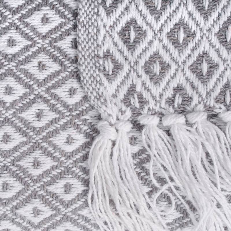 DII Mini Diamond Decorative Throw