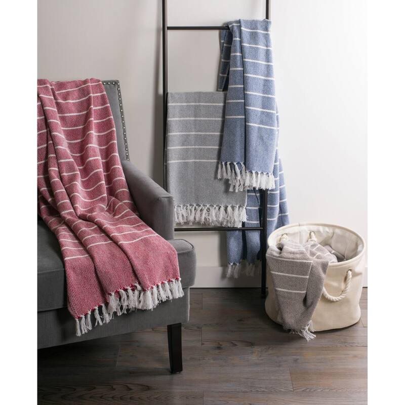 DII X-Diamond Geometric Decorative Throw