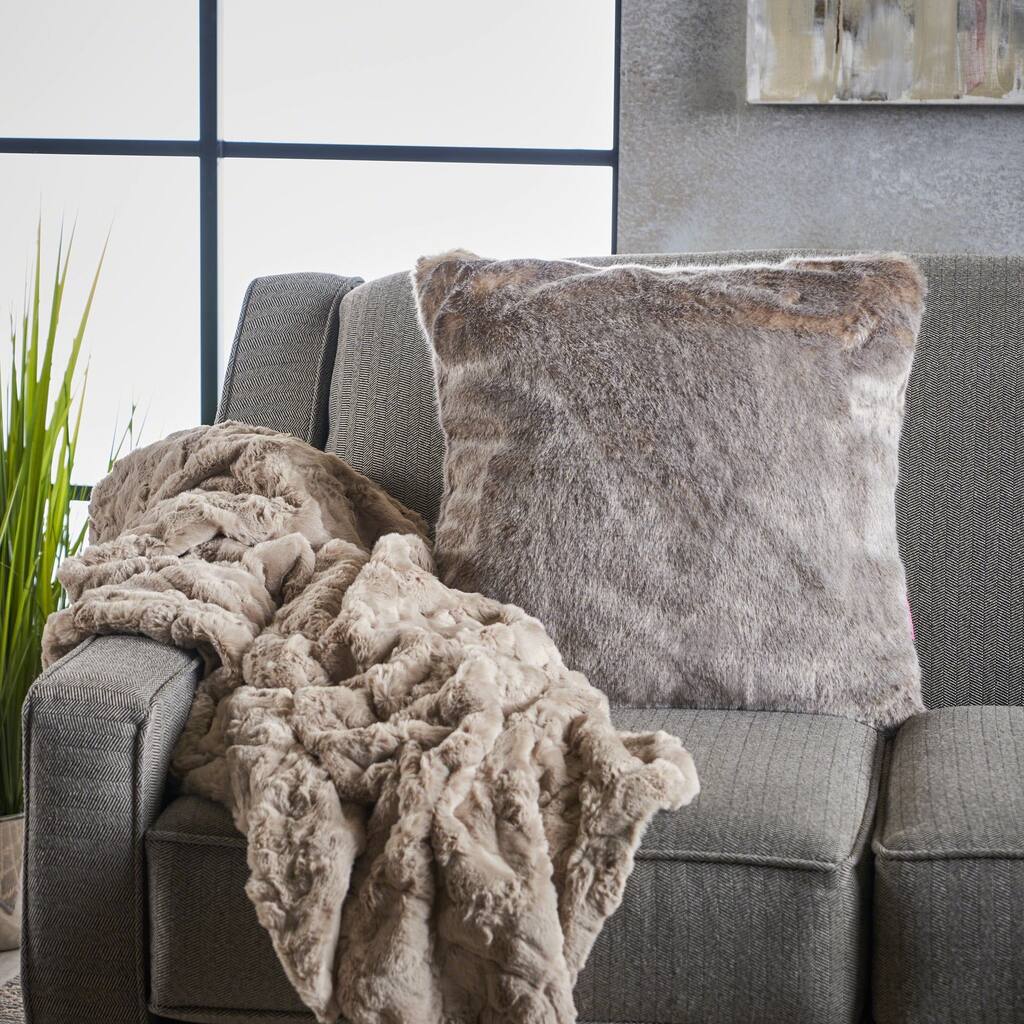 Toscana Faux Furry Pillow and Throw Blanket Combo (Set of 2) by Christopher Knight Home