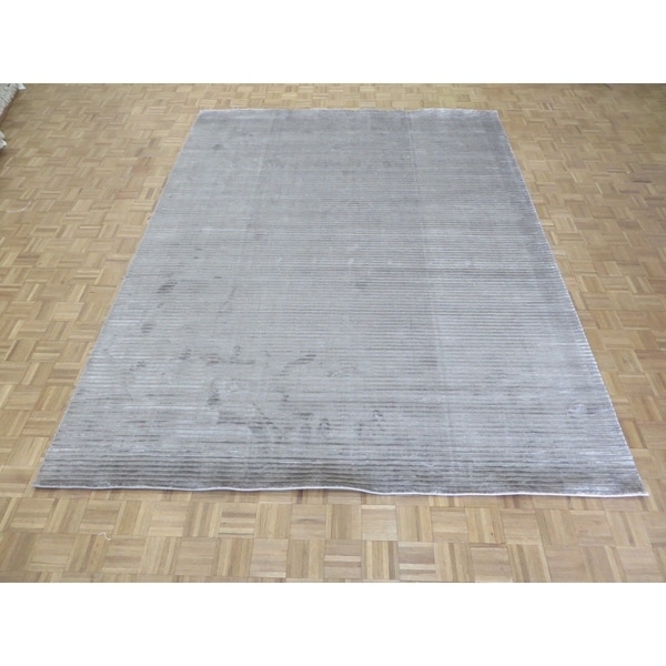 Hand Knotted Gray Tibetan with Bamboo Silk Oriental Rug (9'2" x 12'1") - 9'2" x 12'1"