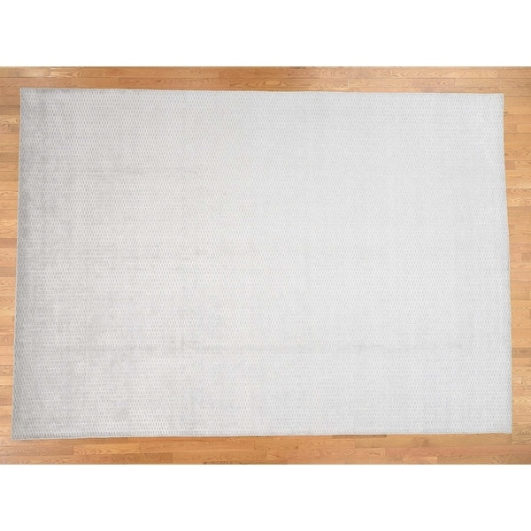 Hand Knotted Grey Modern & Contemporary with Wool & Silk Oriental Rug (10' x 14') - 10' x 14'