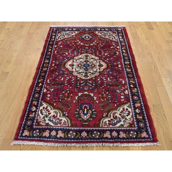 Hand Knotted Red Persian with Wool Oriental Rug (3'5" x 5'3") - 3'5" x 5'3"
