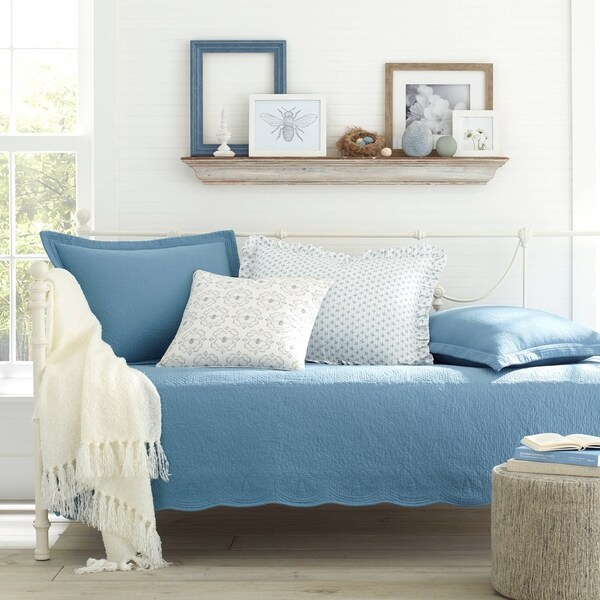 Stone Cottage Trellis Blue Daybed Set