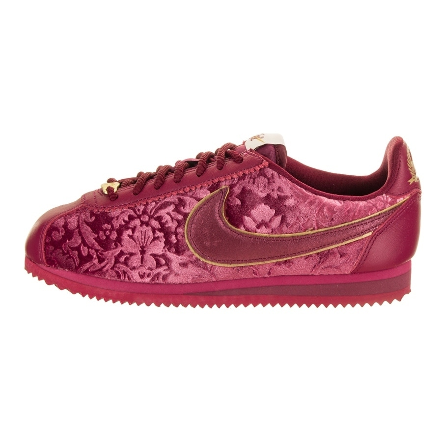 women's nike cortez classic se casual shoes