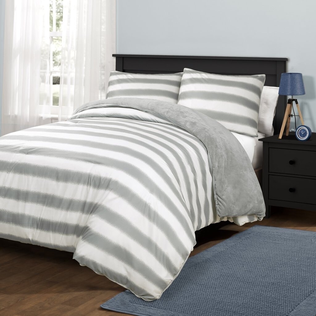 Lush Decor Plush Stripe Comforter Set 